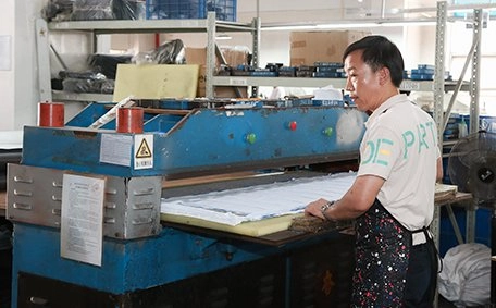 Material Cutting