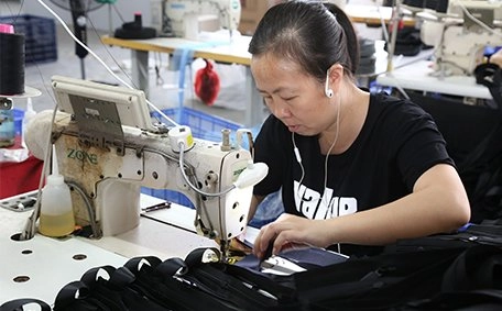Zipper Loop Stitching